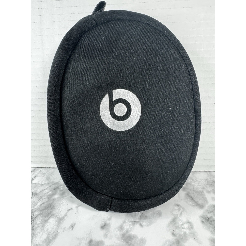 Beats Headphones Carrying Case Black Hard Shell Zip Travel Case OEM